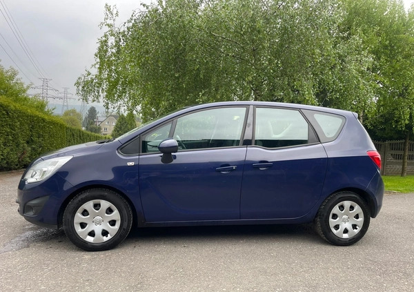 Opel Meriva cena 17900 przebieg: 195000, rok produkcji 2012 z Kożuchów małe 137